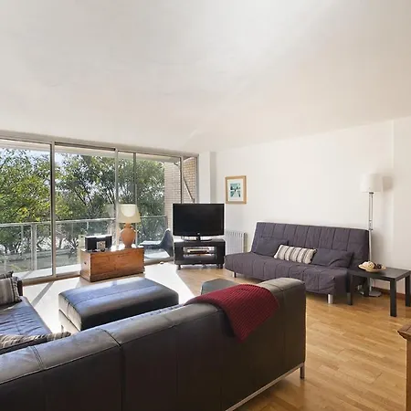Olimpica Skyline Apartment