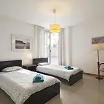 Olimpica Skyline Apartament